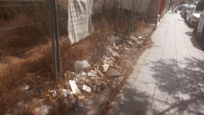 Podemos reclama que se impongan medidas de limpieza en solares «abandonados» en&nbsp;Almería